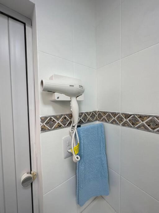 2 Quartos Com Ar Na Do Porto Da Barra Apartamento *