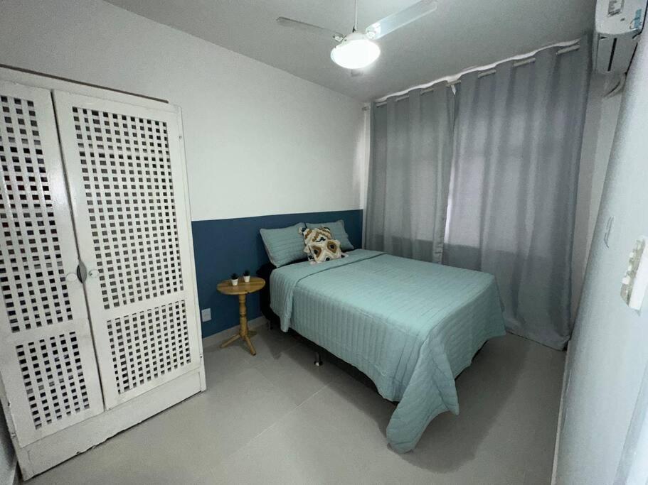 Apartamento 2 Quartos Com Ar Na Do Porto Da Barra